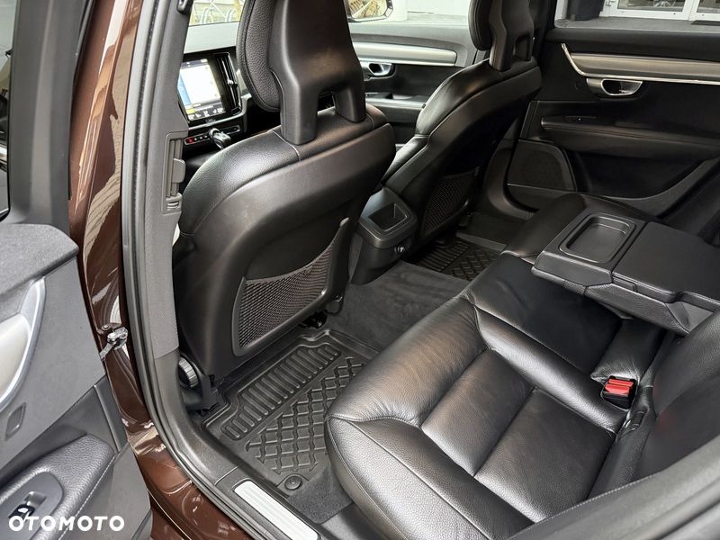 Volvo S90 D4 Geartronic Momentum Pro - 13