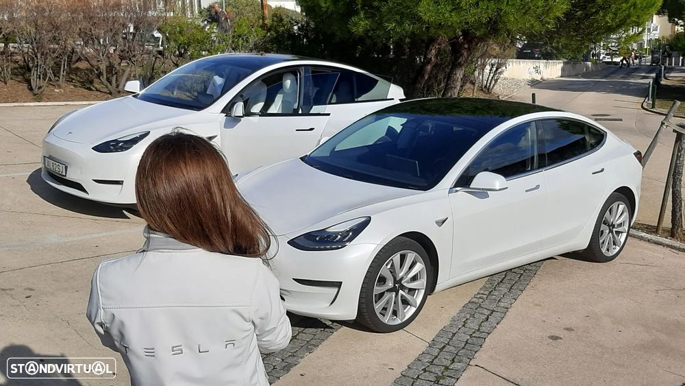 Tesla Model 3 - 13