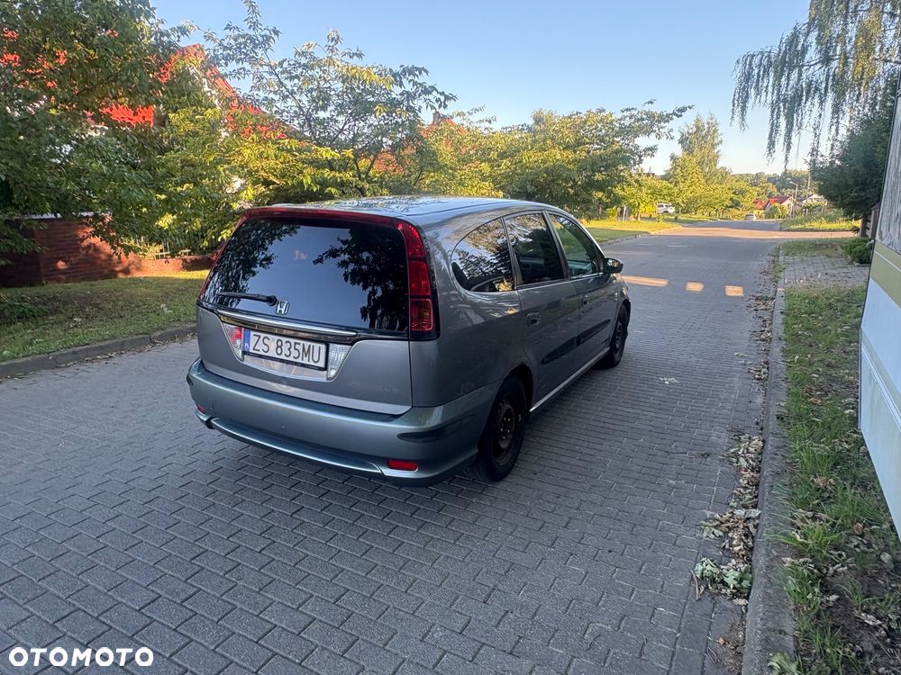 Honda Stream 2.0i ES - 12