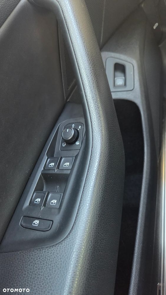 Volkswagen Arteon 2.0 TDI SCR 4Motion DSG R-Line Edition - 14