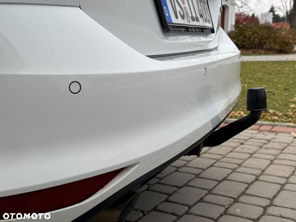 Volkswagen Golf - 40