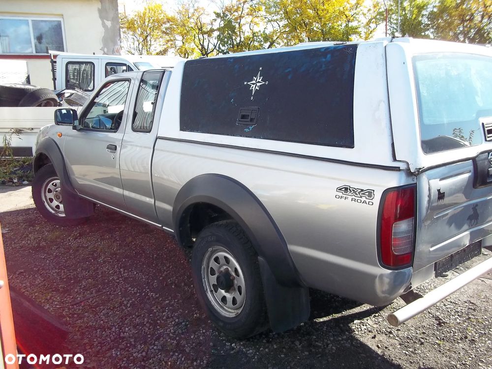 Nissan NP300 Pickup - 3