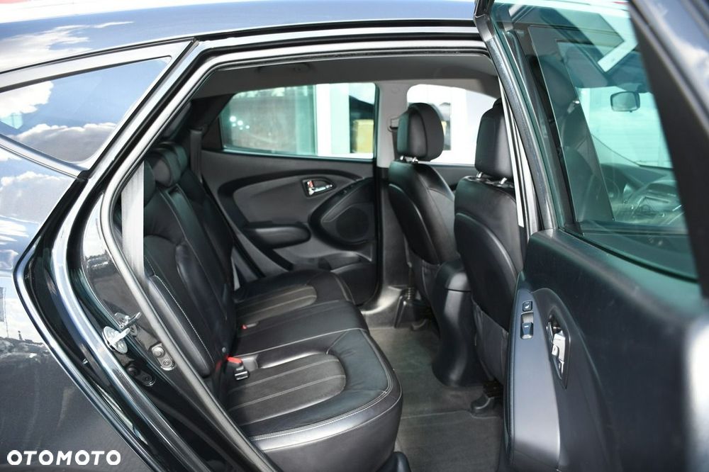 Hyundai ix35 2.0 CRDi Premium 2WD - 24