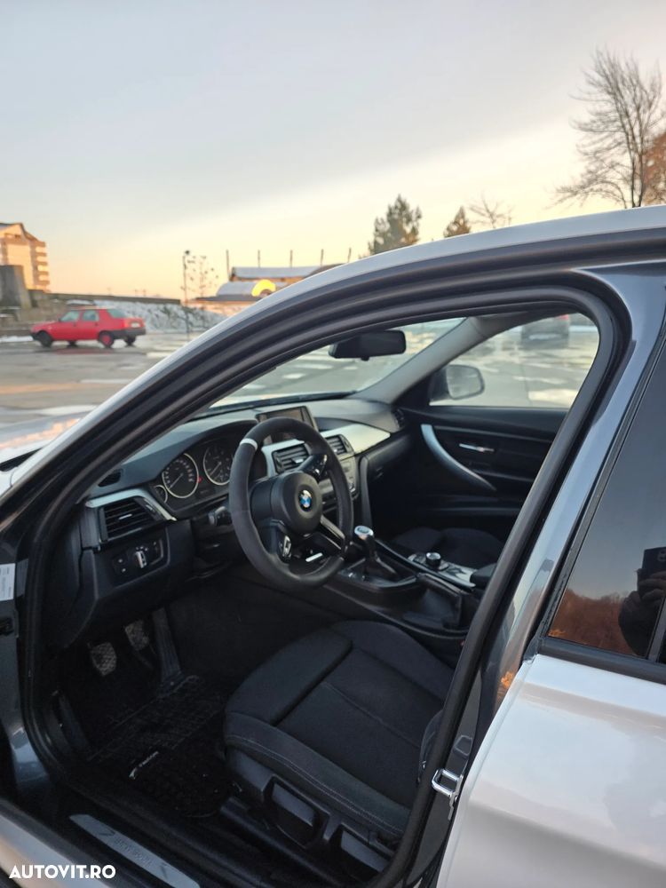 BMW Seria 3 320d - 9
