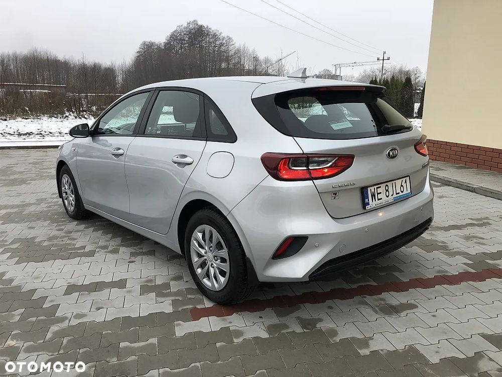 Kia Ceed 1.6 CRDi SCR M - 7