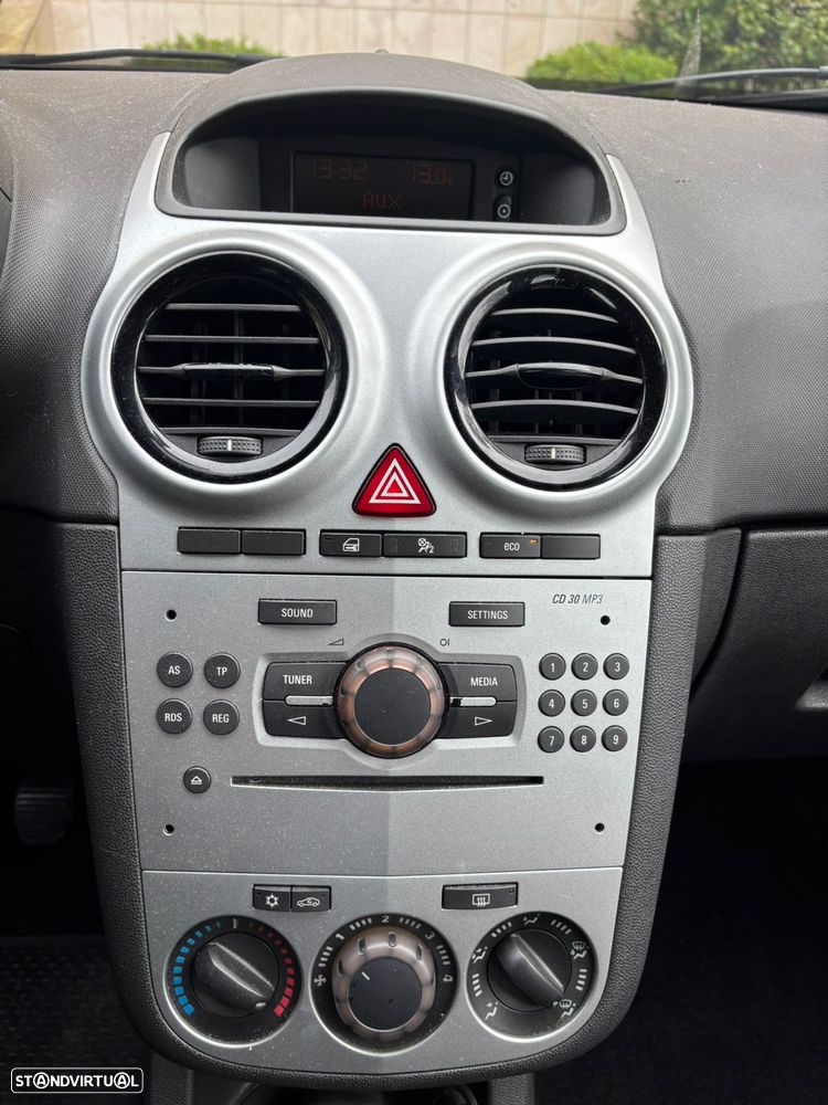 Opel Corsa 1.2 Enjoy S/S - 18