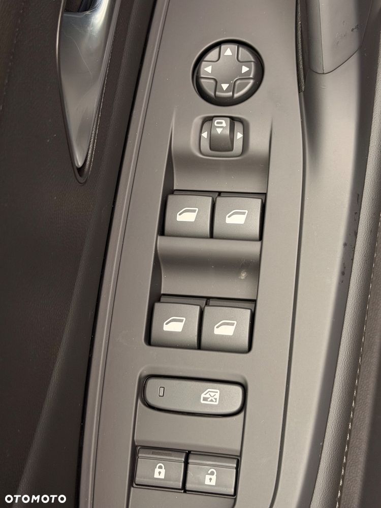 Peugeot 308 - 10
