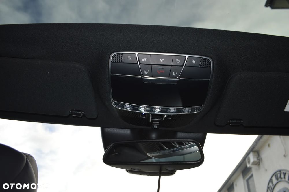 Mercedes-Benz Klasa S 400 4-Matic 7G-TRONIC - 32