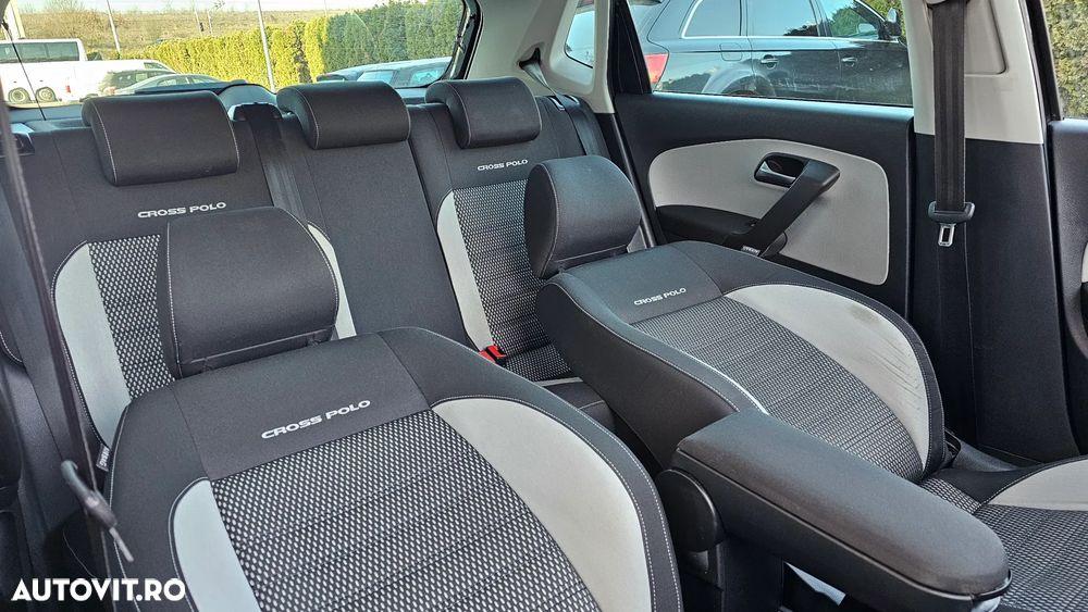 Volkswagen Polo 1.2 TSI DSG Cross - 15