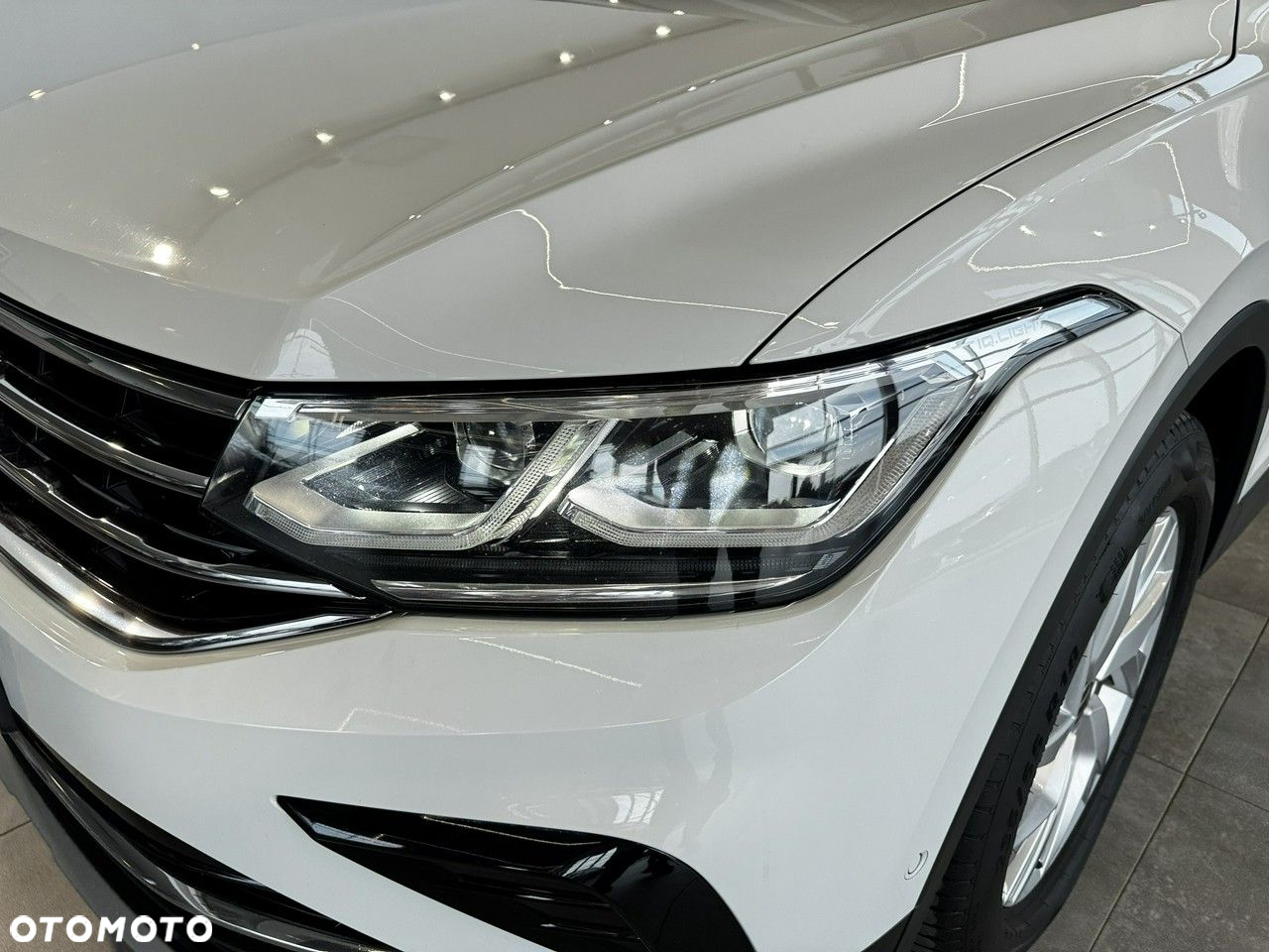 Volkswagen Tiguan - 9