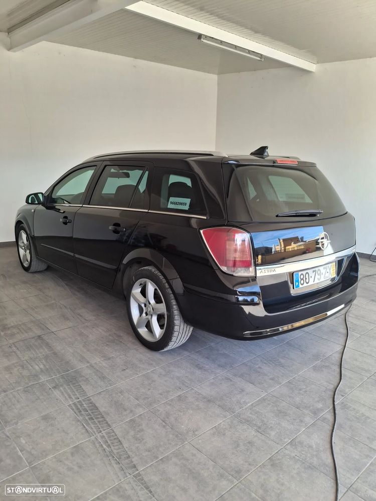 Opel Astra Caravan