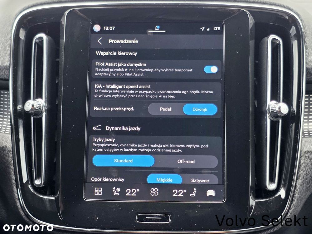 Volvo XC 40 - 24