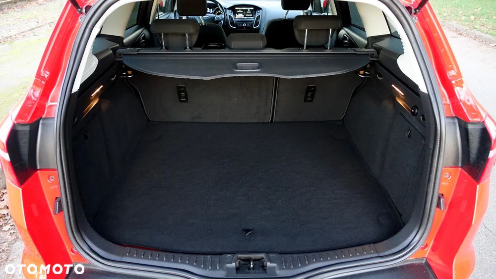 Ford Focus SW - 30