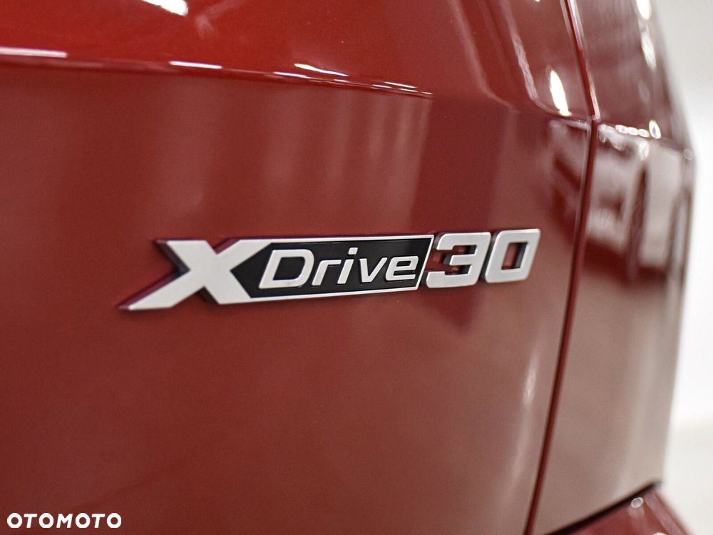 BMW iX2 xDrive30 66.5kWh M Sport Edition - 36