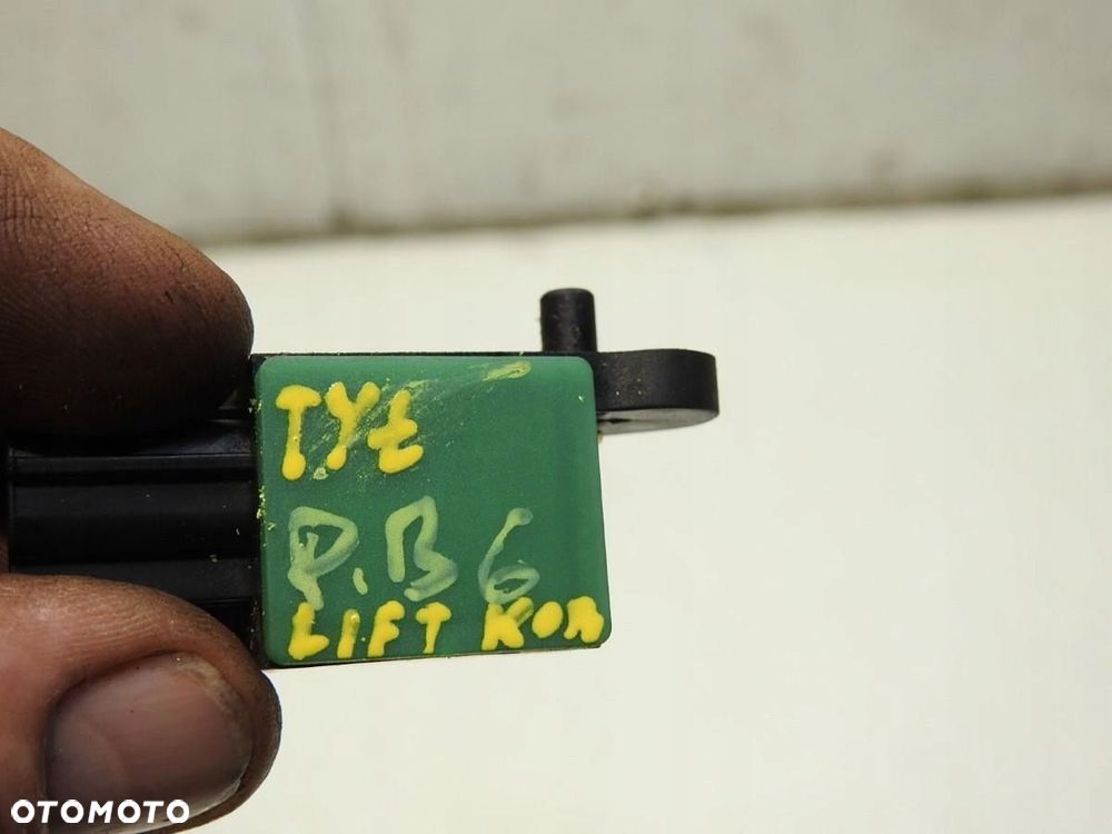 SENSOR UDERZENIOWY TYŁ VW PASSAT B6 LIFT KOMBI 5N0959351B - 3