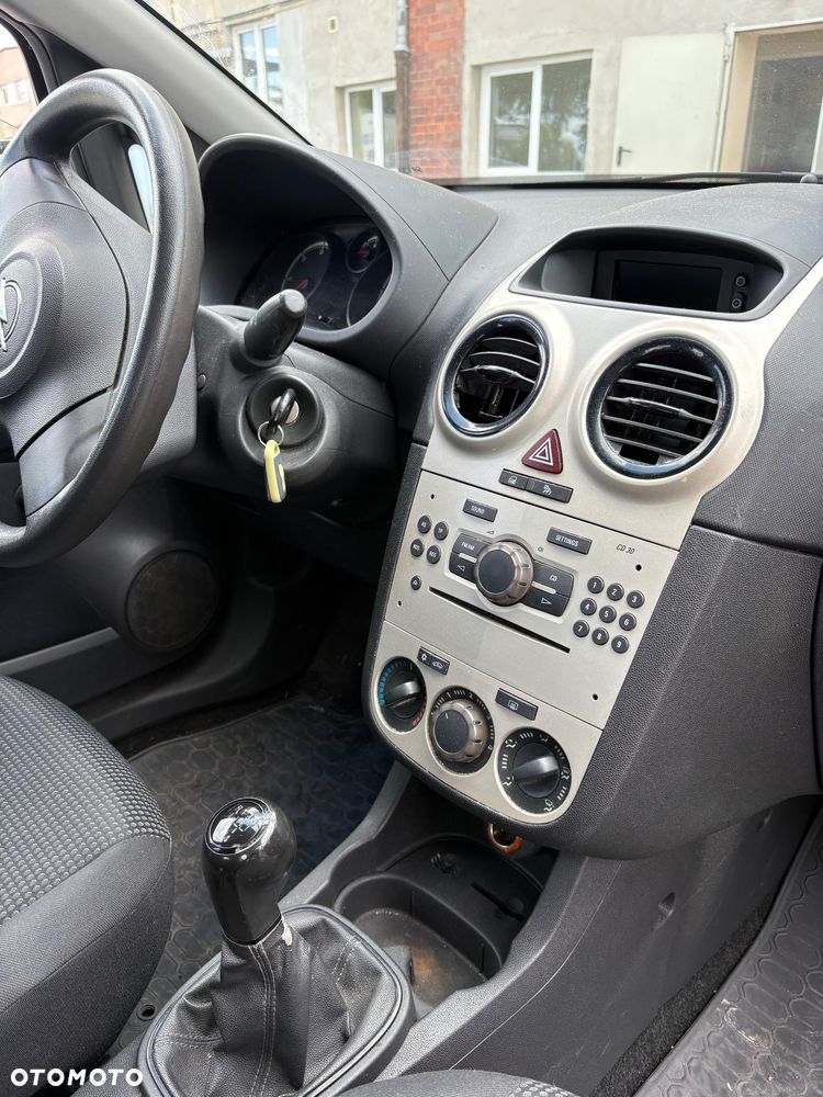 Opel Corsa 1.3 CDTI Essentia - 20