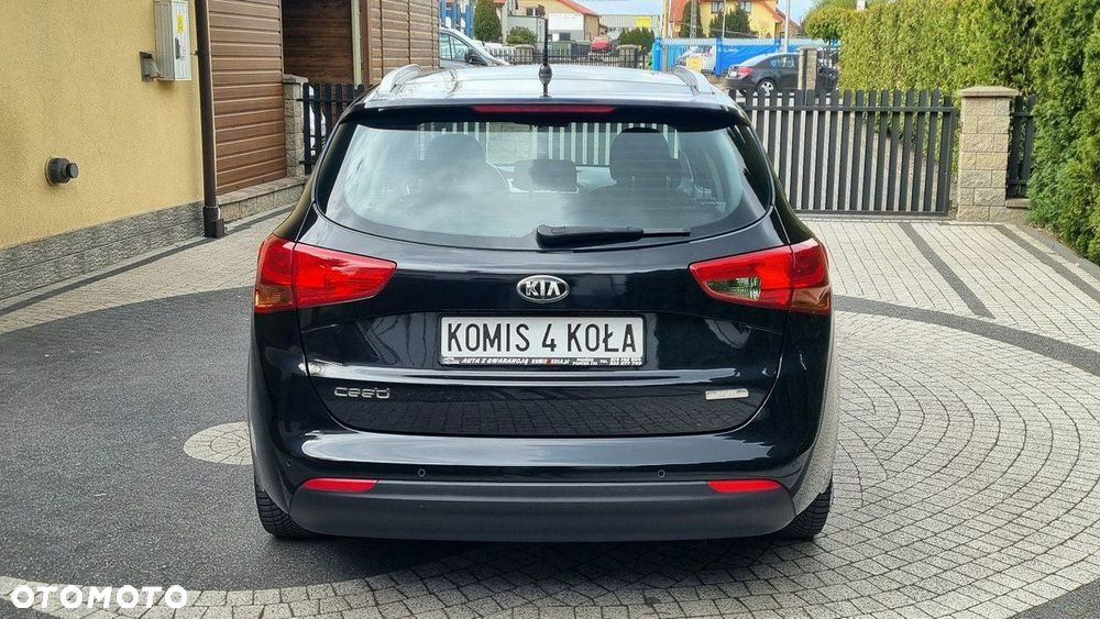 Kia Ceed - 5