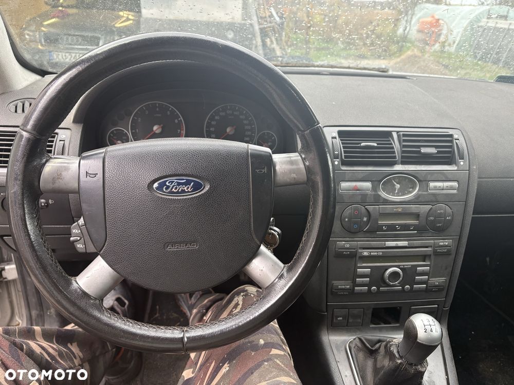Ford Mondeo - 6