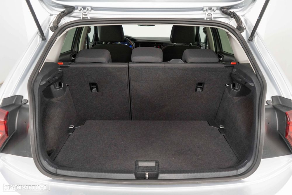 VW Polo 1.0 TSI Urban DSG - 15