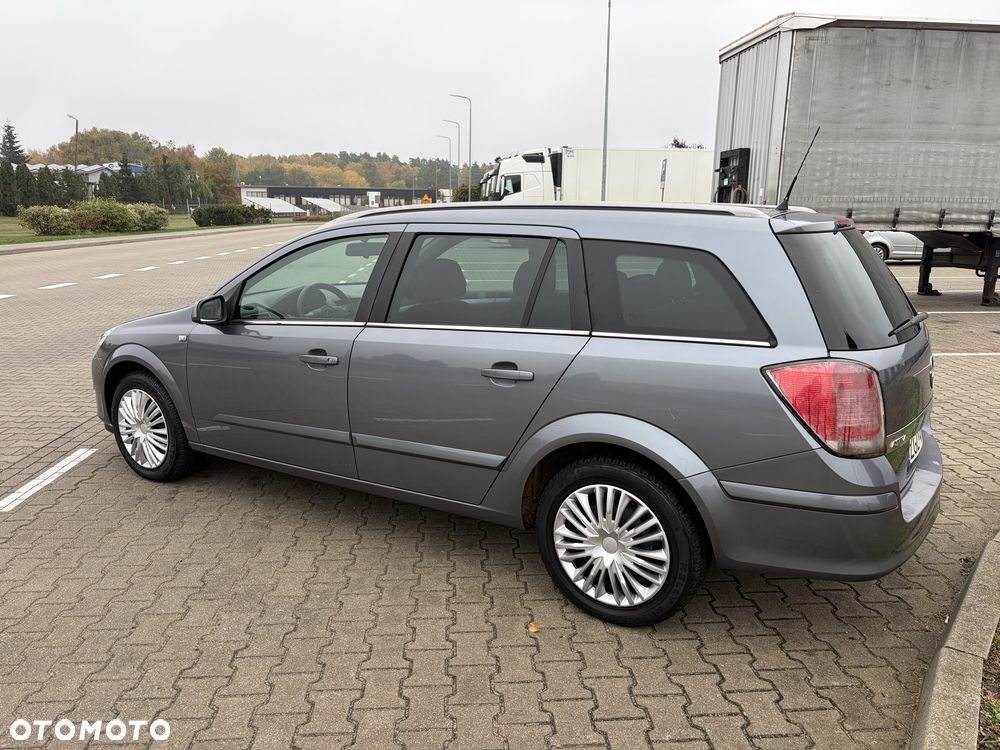 Opel Astra 2005 photo 4