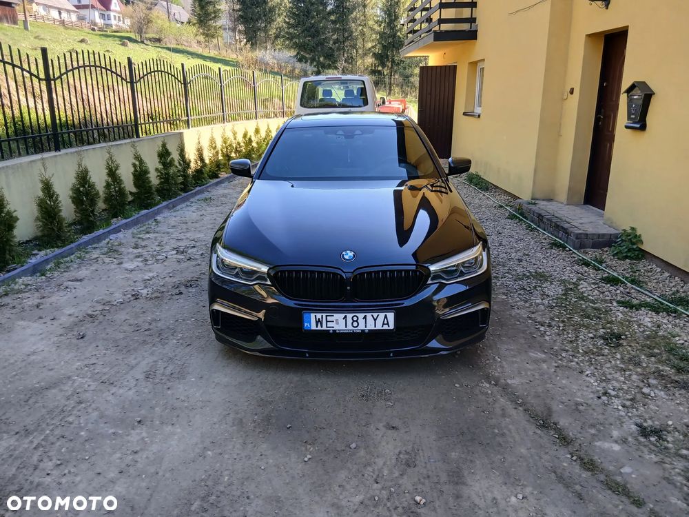 BMW Seria 5 M550i xDrive sport - 1