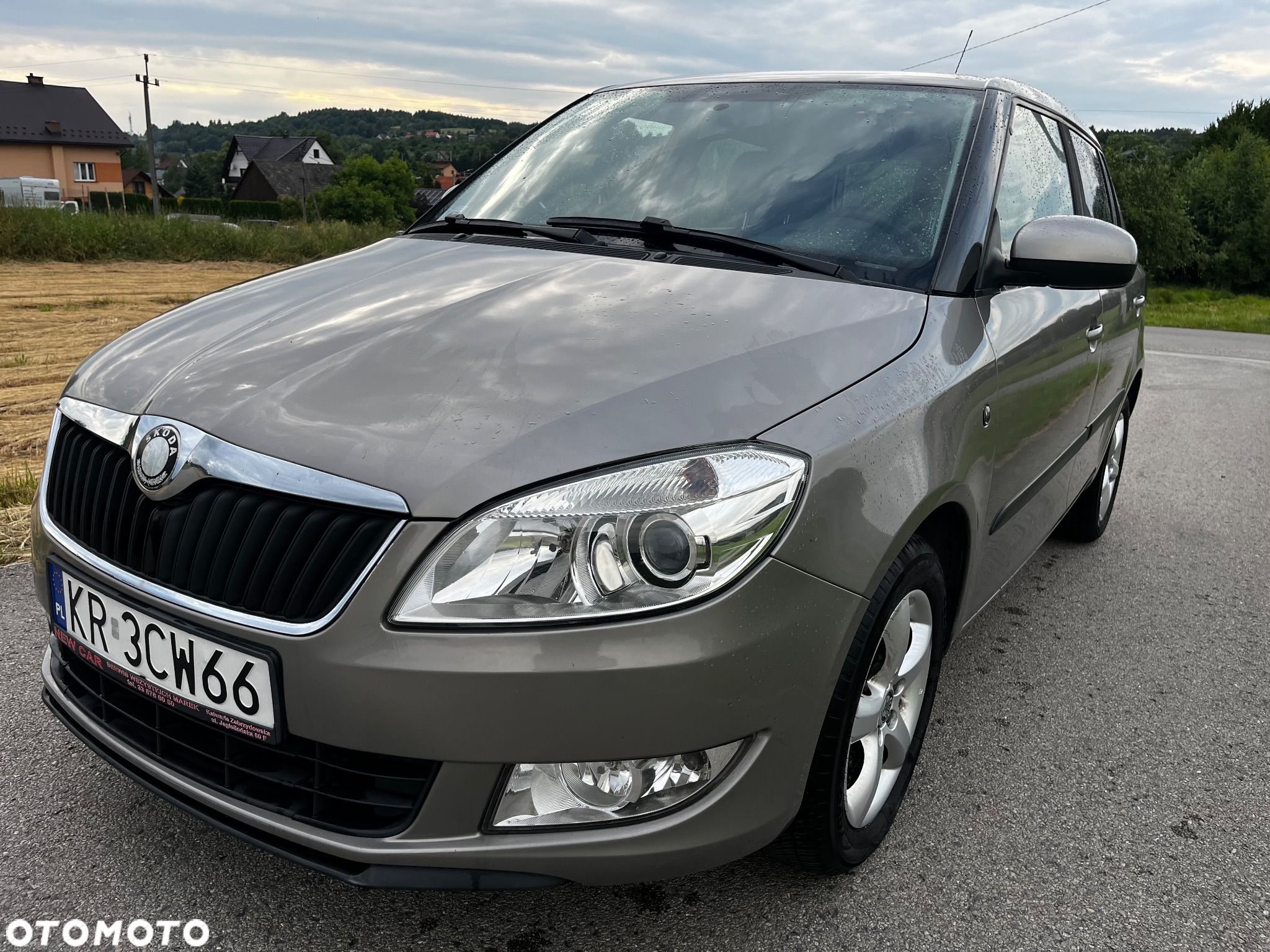Skoda Fabia 1.2 TSI Active Plus - 1