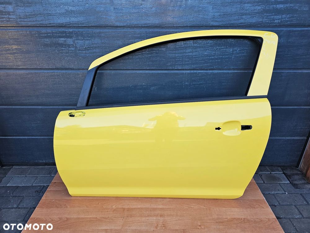 DRZWI LEWY PRZÓD LEWE PRZEDNIE OPEL CORSA D 3D Z40Q