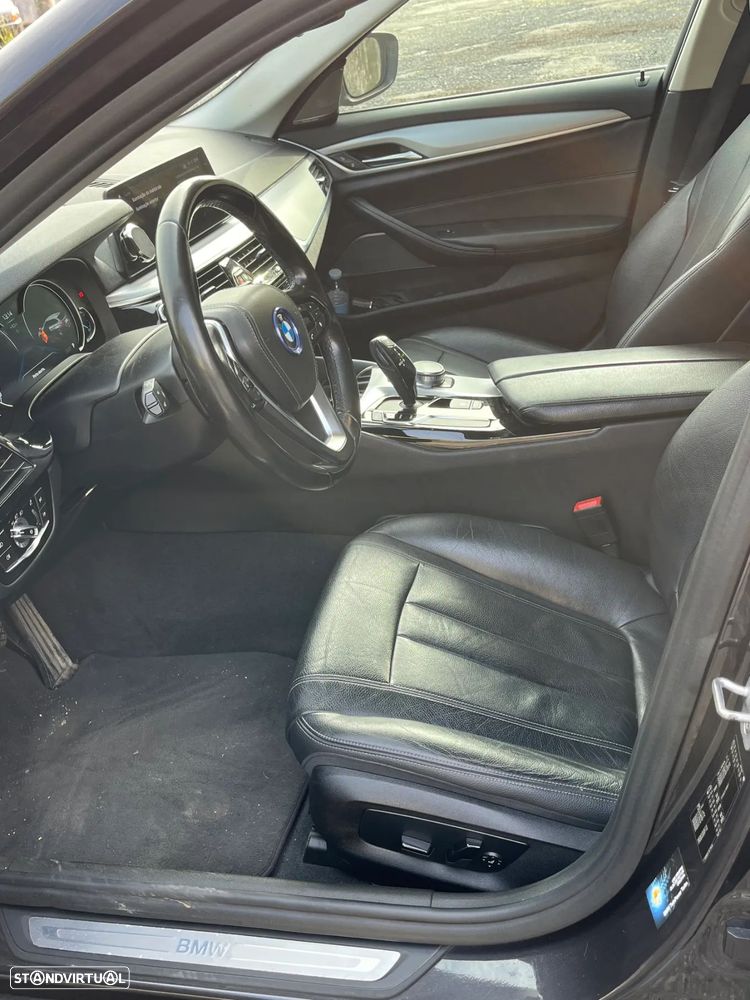 BMW 520 d Auto - 19