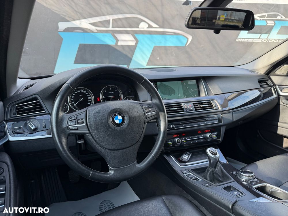 BMW Seria 5 525d Luxury Line - 11