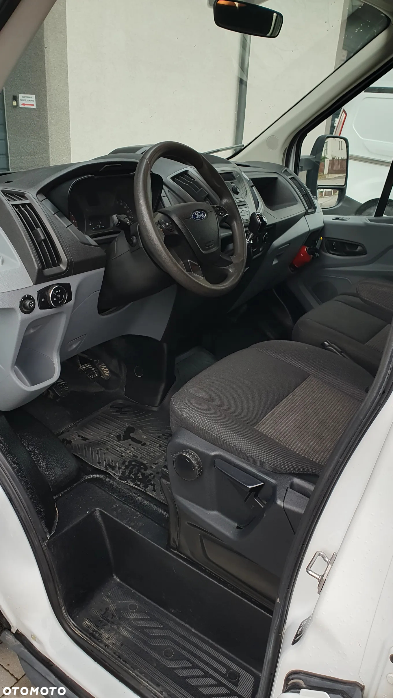 Ford Transit, Krajowy - 9