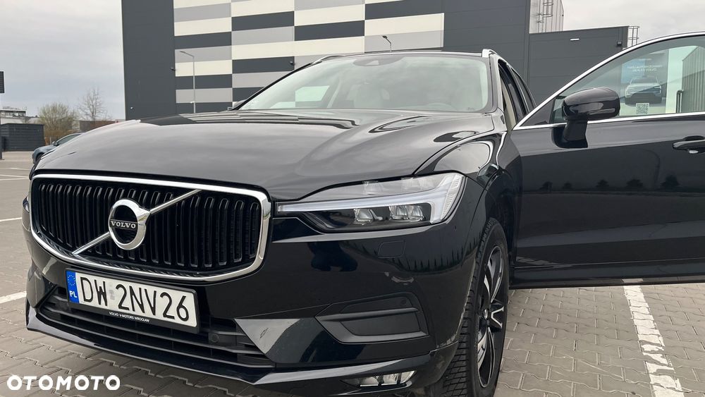 Volvo XC 60 B4 B Momentum Pro - 21