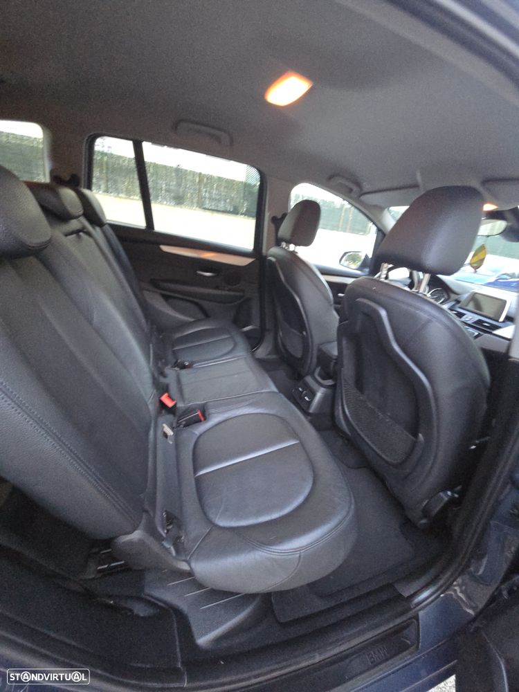 BMW 216 Gran Tourer d 7L Line Sport - 24