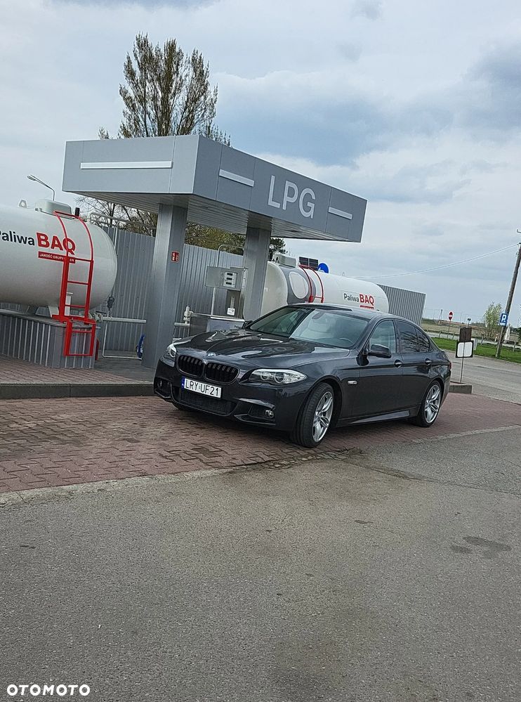 BMW Seria 5 528i - 41