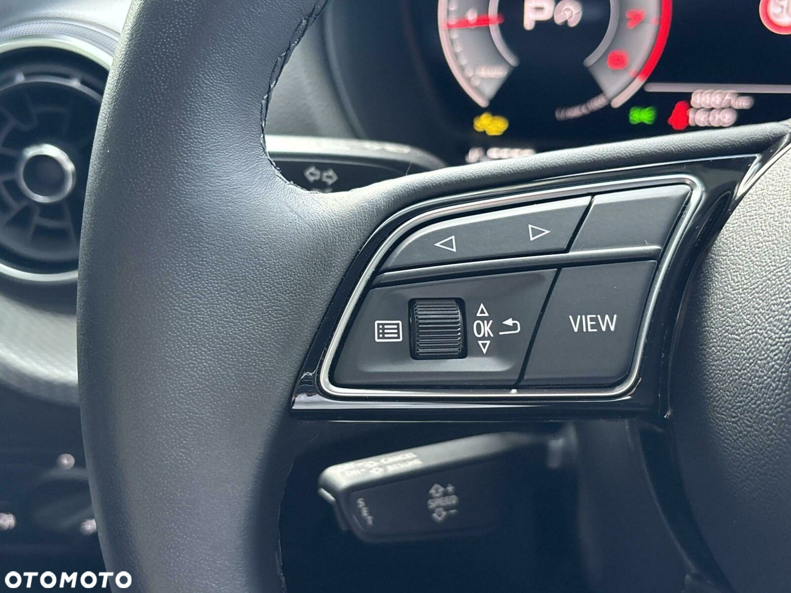 Audi Q2 - 11