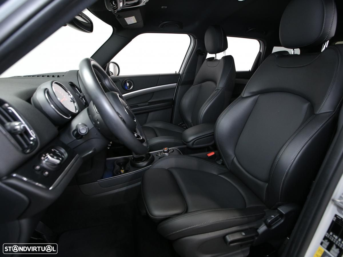 MINI Countryman Cooper SE ALL4 Auto - 8