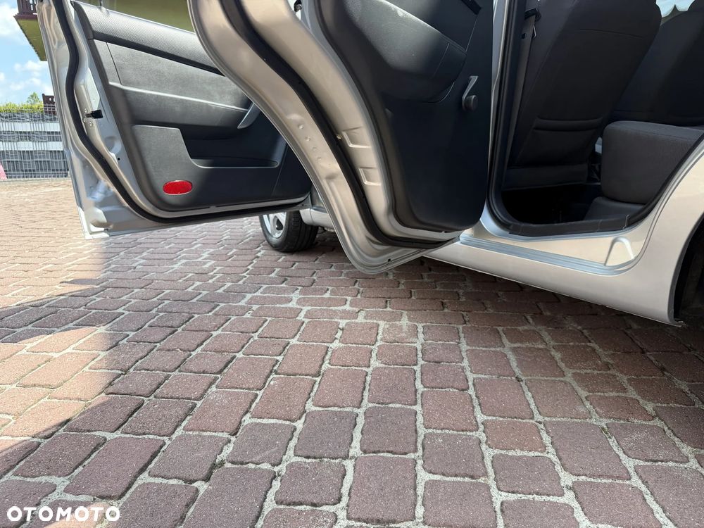 Chevrolet Aveo 1.2 LS - 26