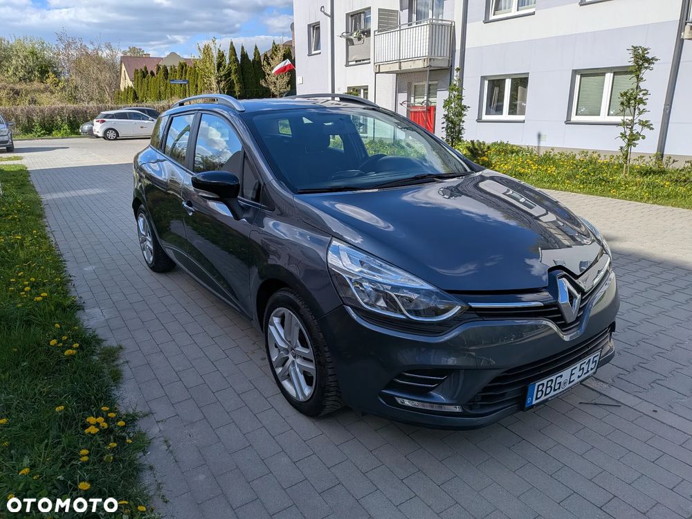 Renault Clio - 18