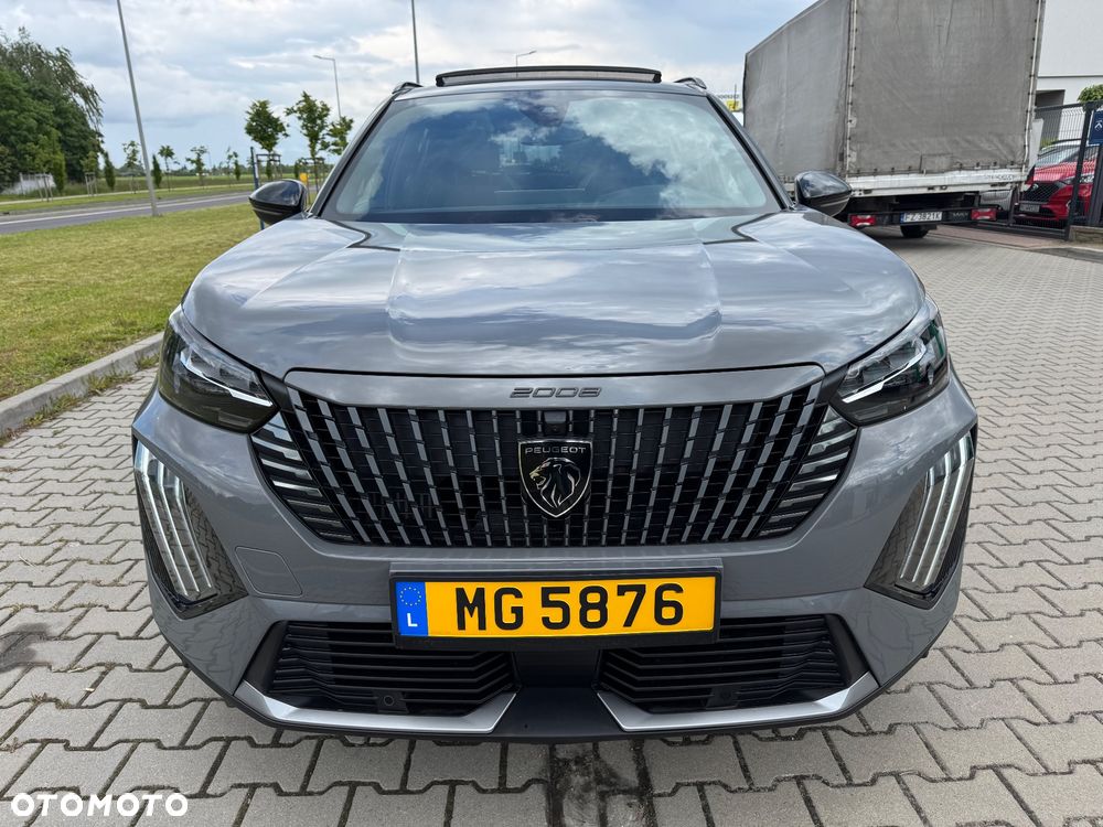 Peugeot 2008 1.2 PureTech GT Line S&S EAT8 - 32