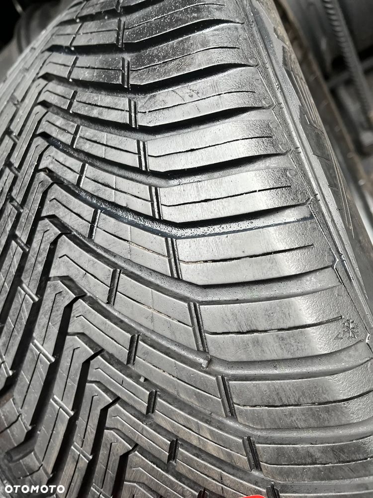 235 45 18 Continental All Season Contact 98 Y XL 2szt. - 2