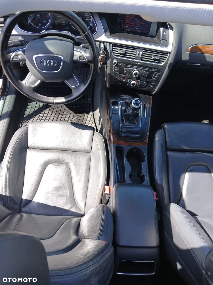 Audi A4 Avant 2.0 TDI DPF Ambiente - 9