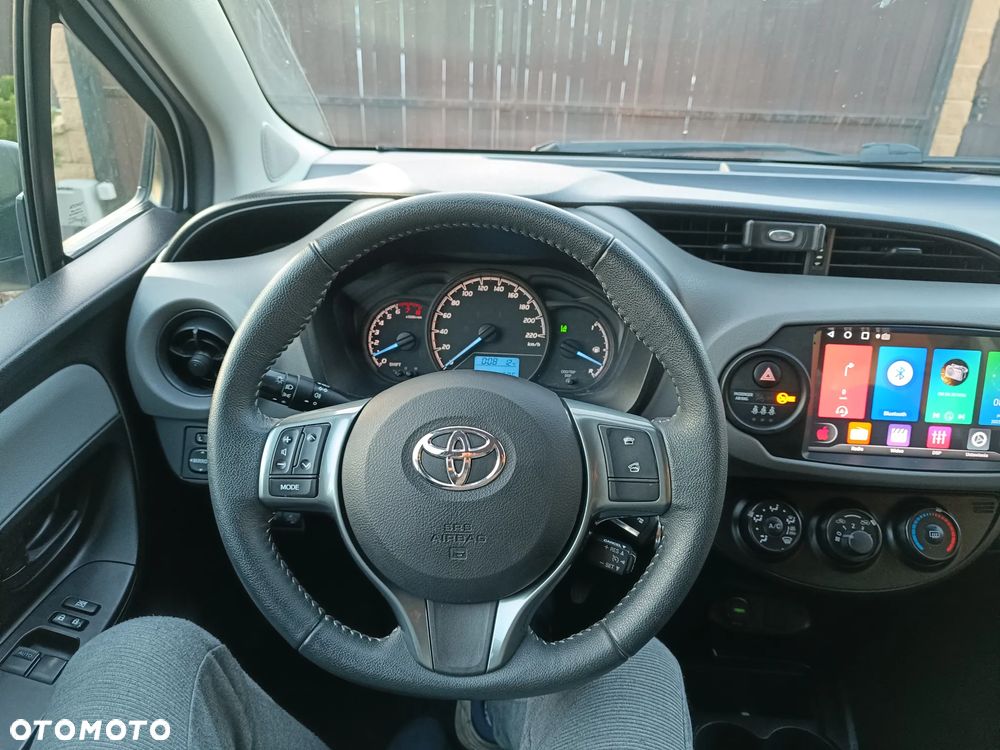 Toyota Yaris 1.0 Active - 32