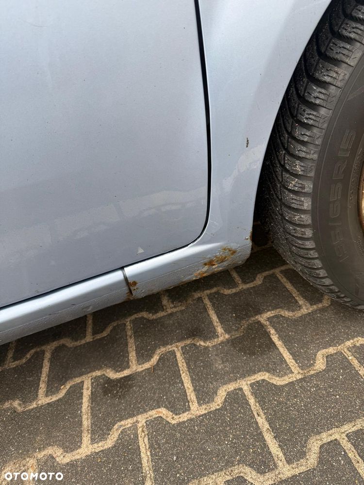 Fiat Grande Punto - 8