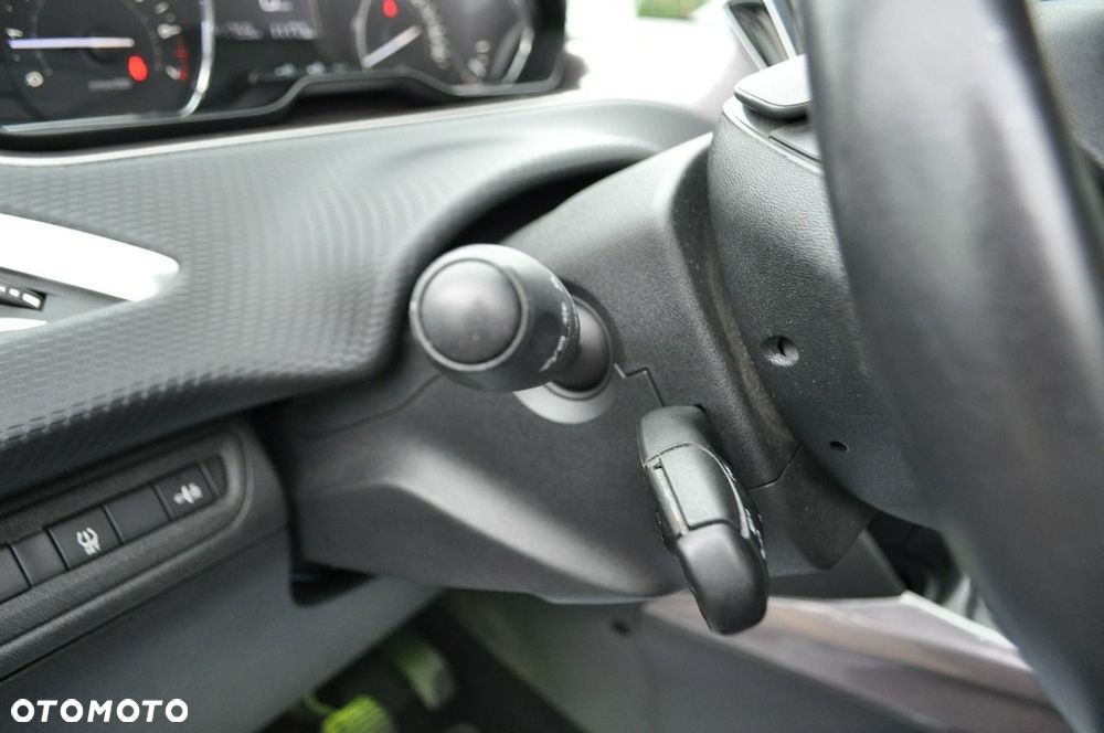 Peugeot 2008 2014