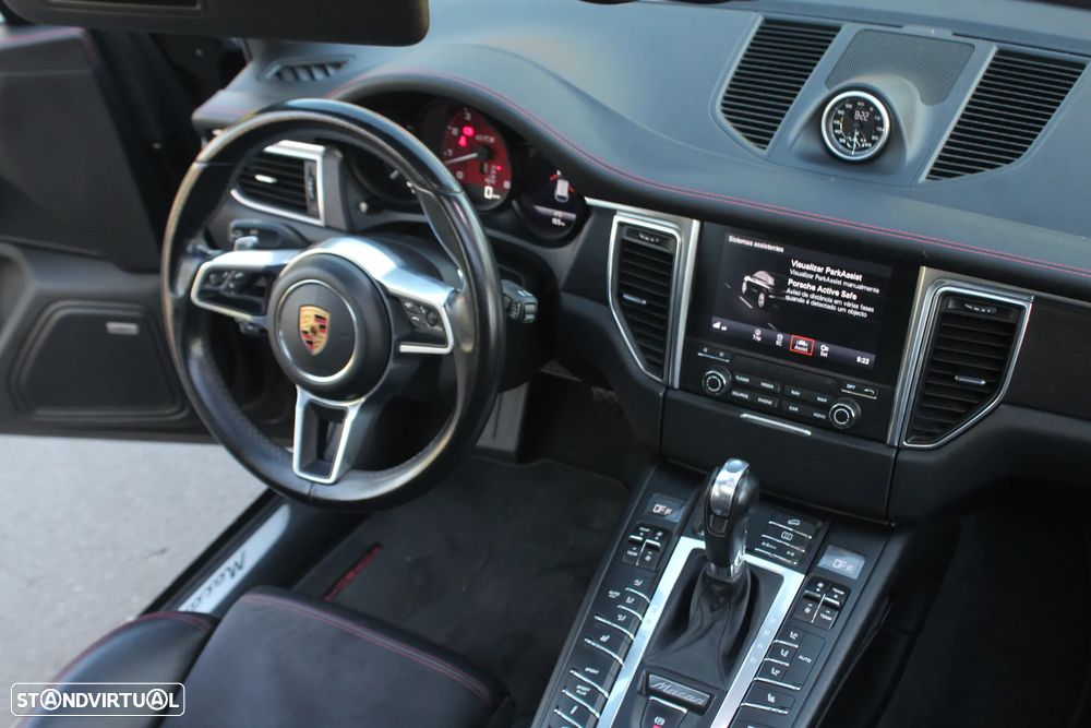 Porsche Macan GTS PDK - 57