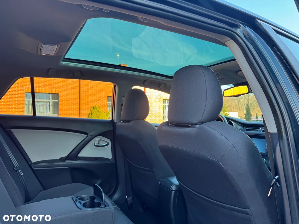 Toyota Avensis Touring Sports 1.6 D-4D Executive - 8