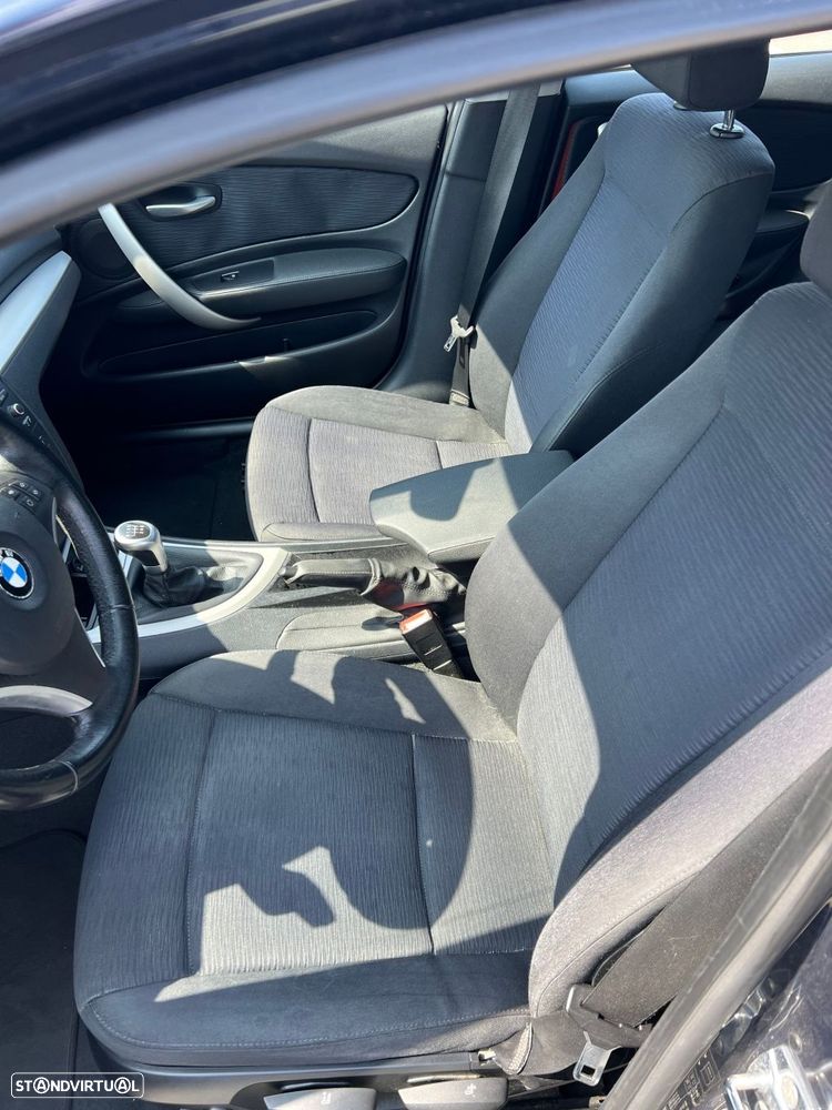 BMW 118 d Line Urban - 11