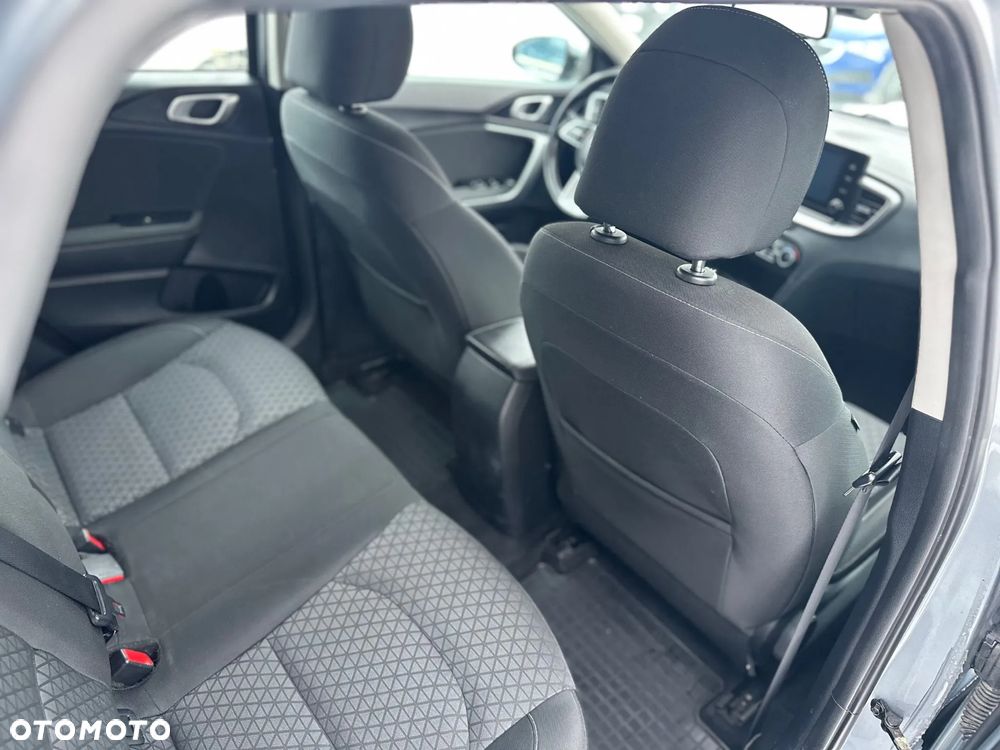 Kia Ceed 1.0 T-GDI M - 27