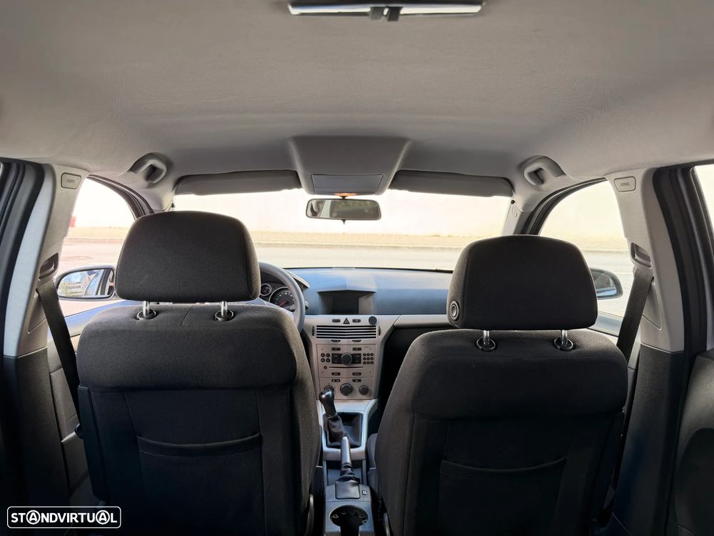 Opel Astra 1.3 CDTI Elegance - 26