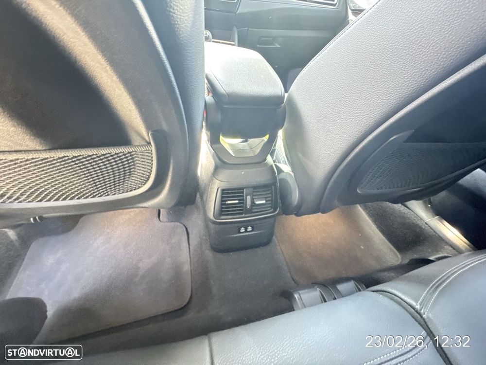 BMW 216 Active Tourer d Line Sport - 13