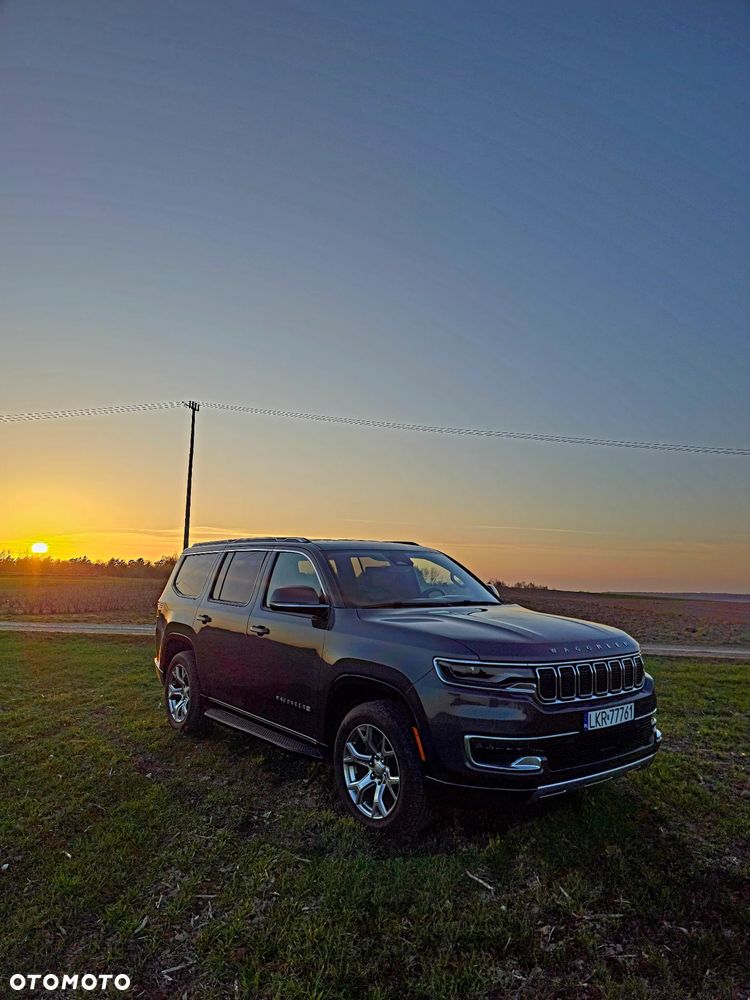 Jeep Wagoneer - 1